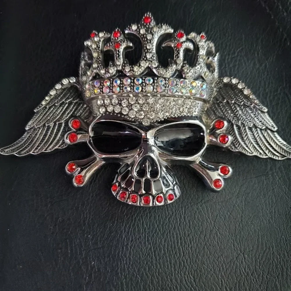Winged Skull Crown Belt Buckle Red Clear Rhinestone Biker Gothic Silver Tone
